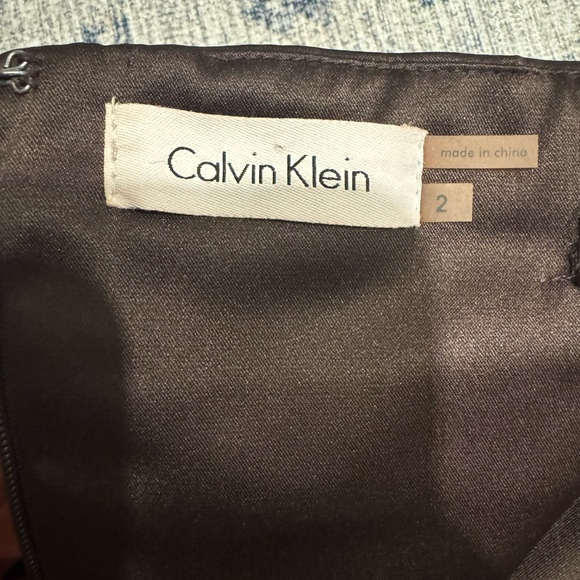 CALVIN KLEIN | WOMENS STRAPLESS DRESS | BURGUNDY | SIZE 2 - Picture 7 of 9